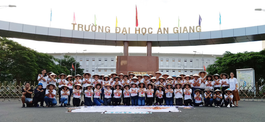 Việt[-]Nam[-]hưởng[-]ứng[-]phong[-]tr&agrave;o[-]to&agrave;n[-]cầu[-]&ldquo;Rise[-]for[-]Climate[-]-[-]Đứng[-]l&ecirc;n[-]v&igrave;[-]Kh&iacute;[-]hậu&rdquo;